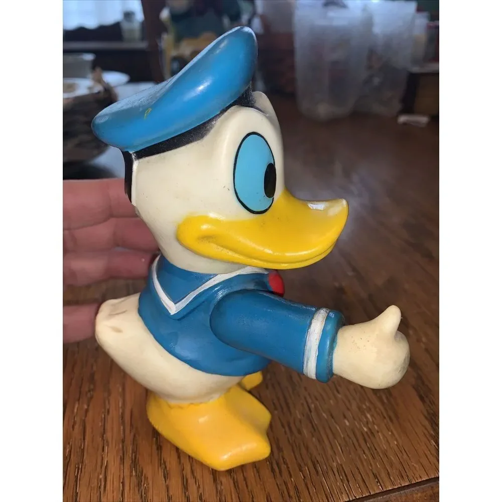Vintage‎ Donald Duck Coin Bank. Plastic. Walt Disney Productions